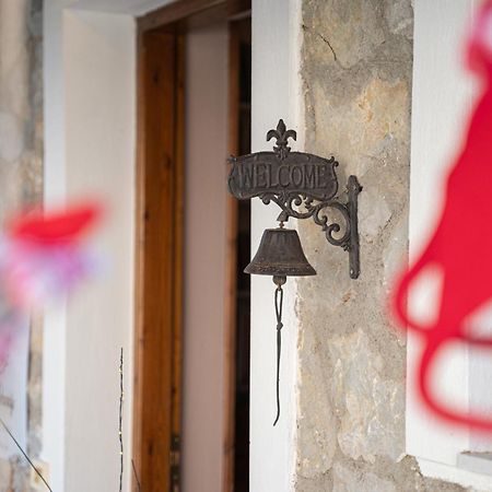Rock Dandy Deluxe Chalet In Arachova - Delphi, Sauna, Prv Parking, Amazing View Extérieur photo
