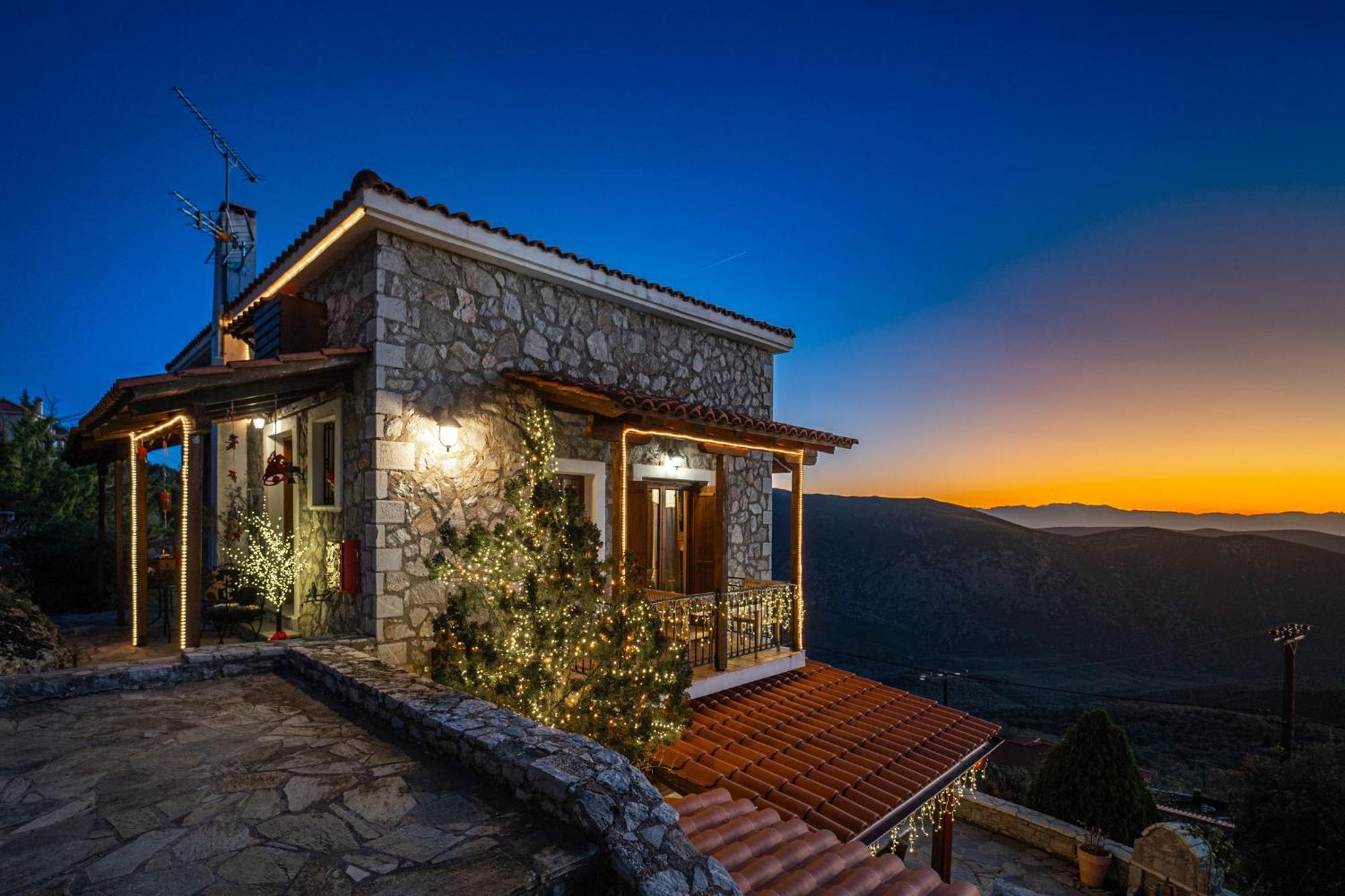 Rock Dandy Deluxe Chalet In Arachova - Delphi, Sauna, Prv Parking, Amazing View Extérieur photo