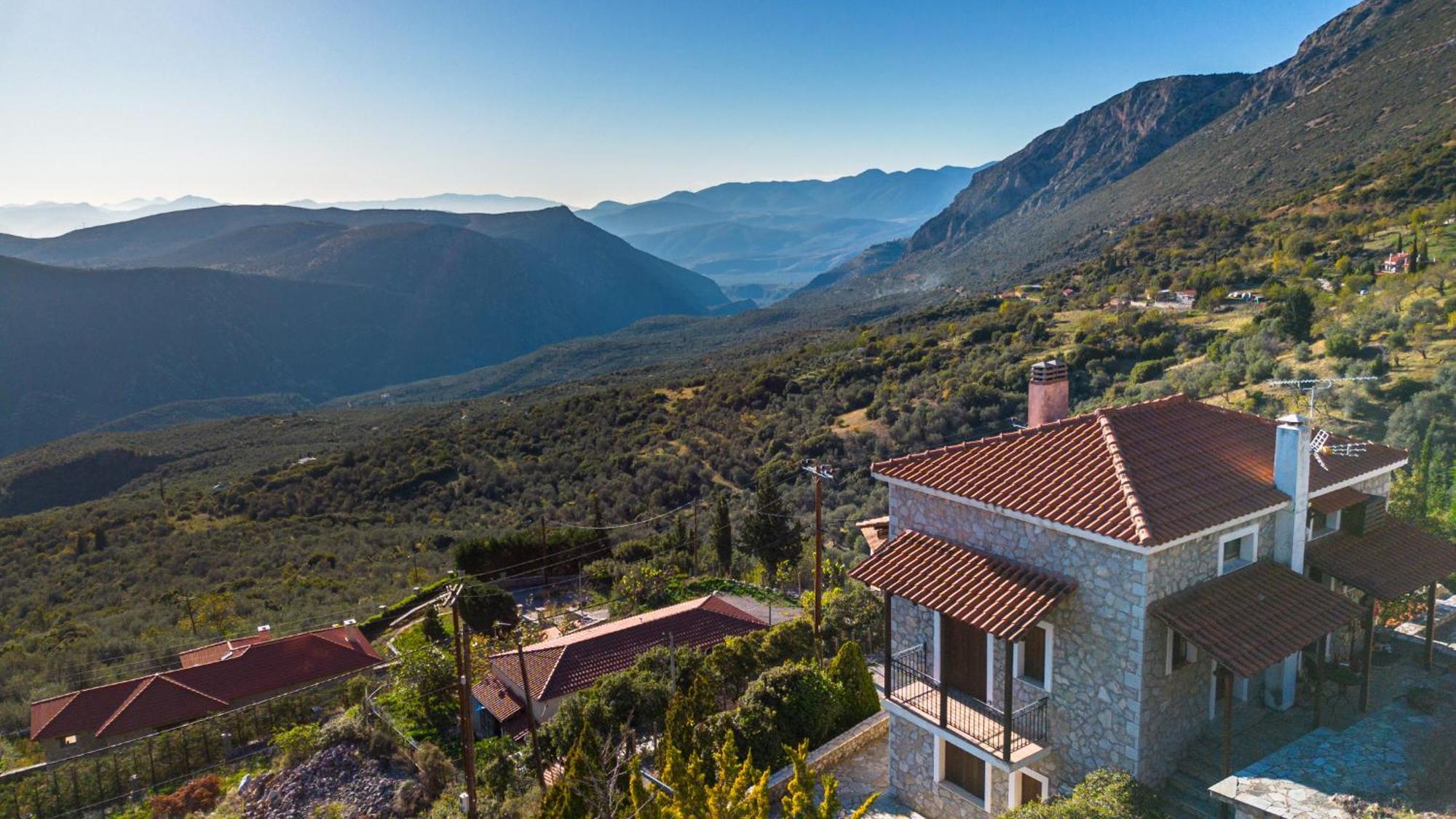 Rock Dandy Deluxe Chalet In Arachova - Delphi, Sauna, Prv Parking, Amazing View Extérieur photo