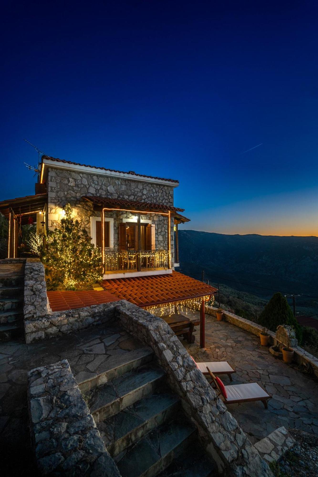 Rock Dandy Deluxe Chalet In Arachova - Delphi, Sauna, Prv Parking, Amazing View Extérieur photo