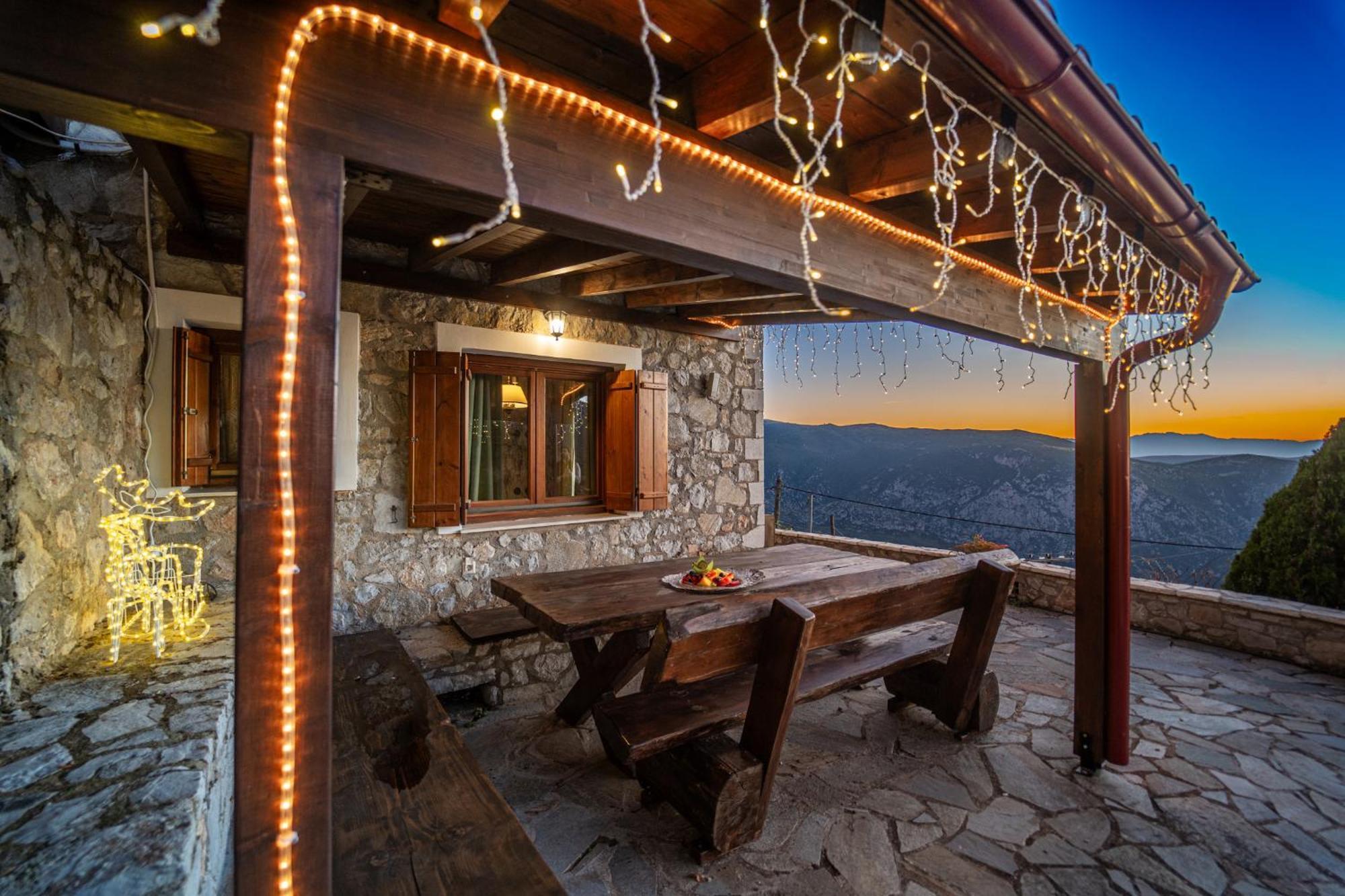 Rock Dandy Deluxe Chalet In Arachova - Delphi, Sauna, Prv Parking, Amazing View Extérieur photo