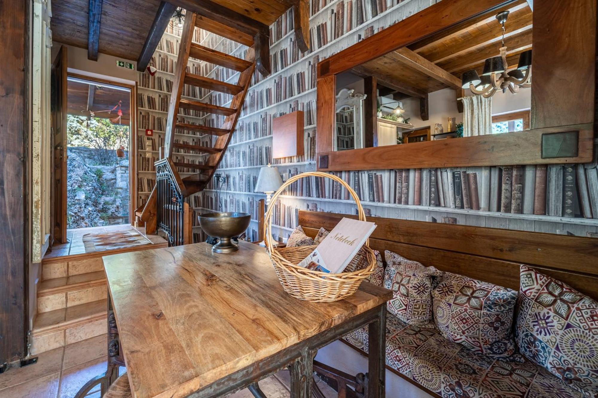 Rock Dandy Deluxe Chalet In Arachova - Delphi, Sauna, Prv Parking, Amazing View Extérieur photo