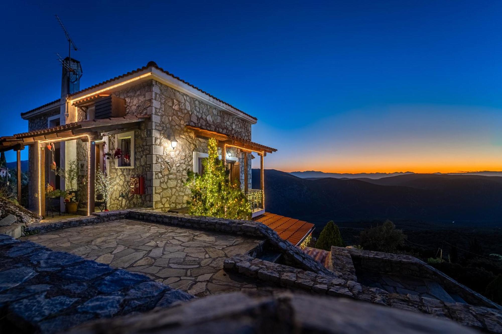 Rock Dandy Deluxe Chalet In Arachova - Delphi, Sauna, Prv Parking, Amazing View Extérieur photo